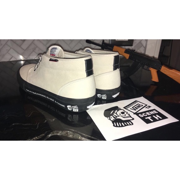 SOLD @150$ Vans 190/600 Santa Cruz Taka Hayashi - Picture 4 of 7